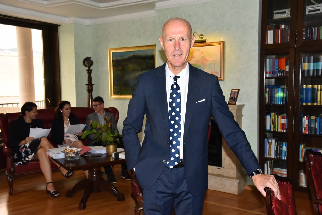 CUGMAS VELIMIR ODVETNIK